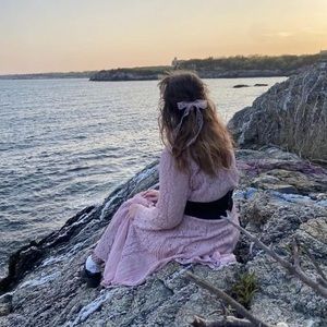 Meet your Posher, Janel